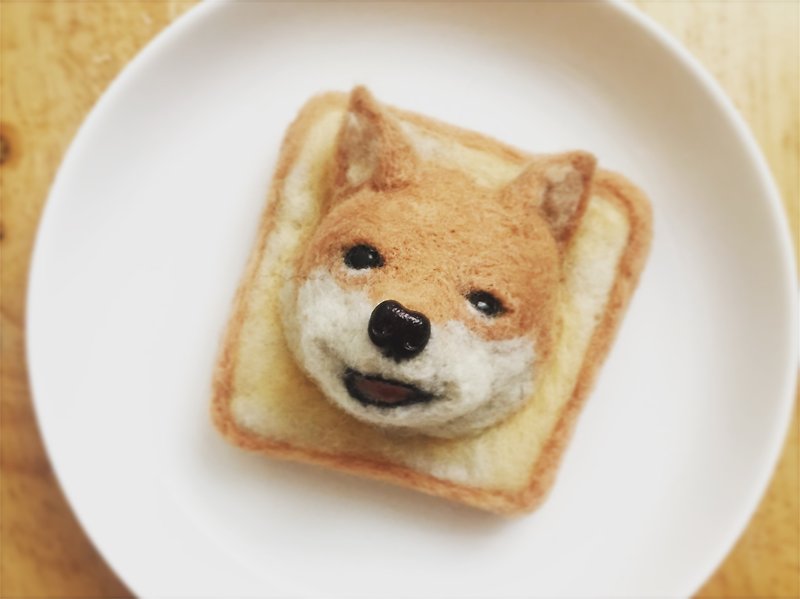 Light and toast series _ crispy good wood - Shiba Inu wool felt toast Shiba dog toast - เข็มกลัด - ขนแกะ สีส้ม