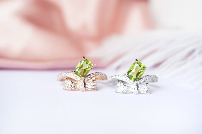 Natural Peridot square shape Silver 925 Ring, adjustable ring - 戒指 - 純銀 綠色