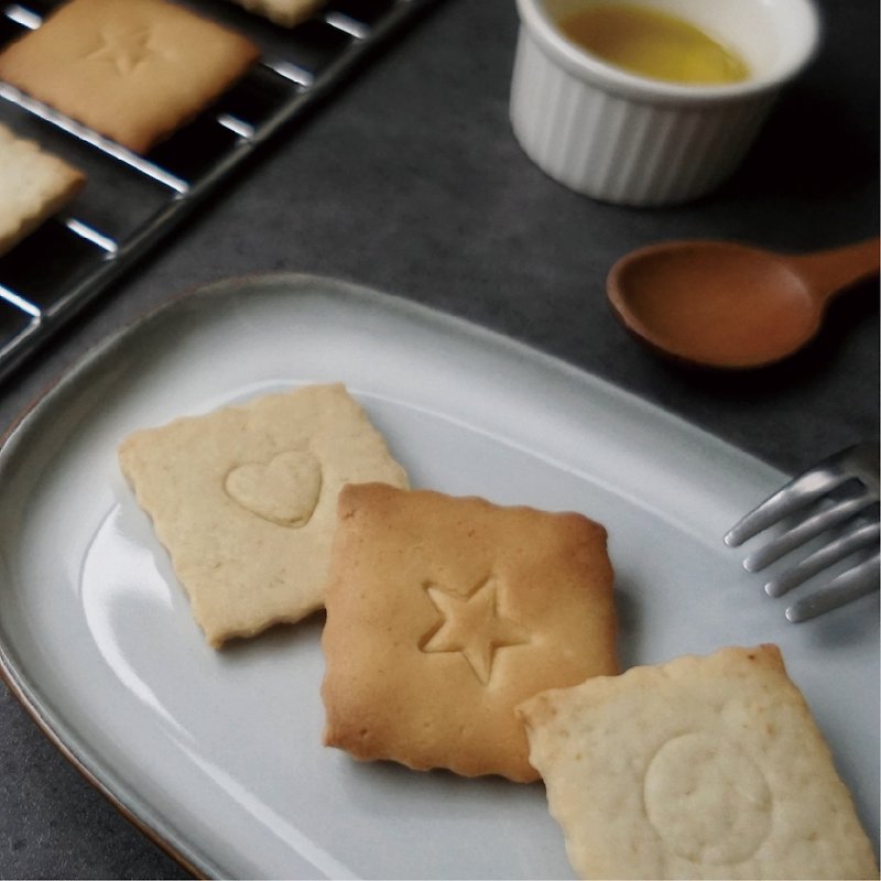 Freeze-dried pulp handmade biscuits Vegan Vegan suitable for lactose intolerant pure plant-based ingredients - คุกกี้ - วัสดุอื่นๆ สีทอง