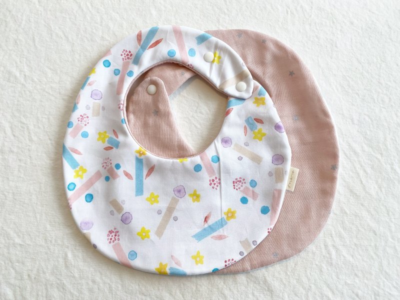 Round bib / baby bib (star flower lover ) - ผ้ากันเปื้อน - ผ้าฝ้าย/ผ้าลินิน สึชมพู