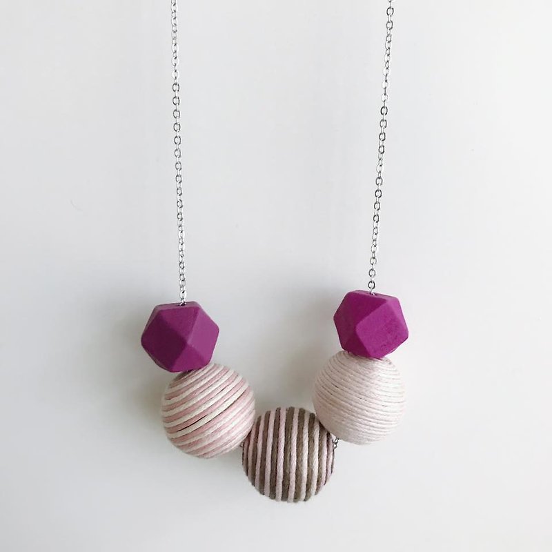 Pink Purple Wooden Ball Necklace Birthday Gift Bridesmaid Gift Bridal Shower - Chokers - Wood Purple