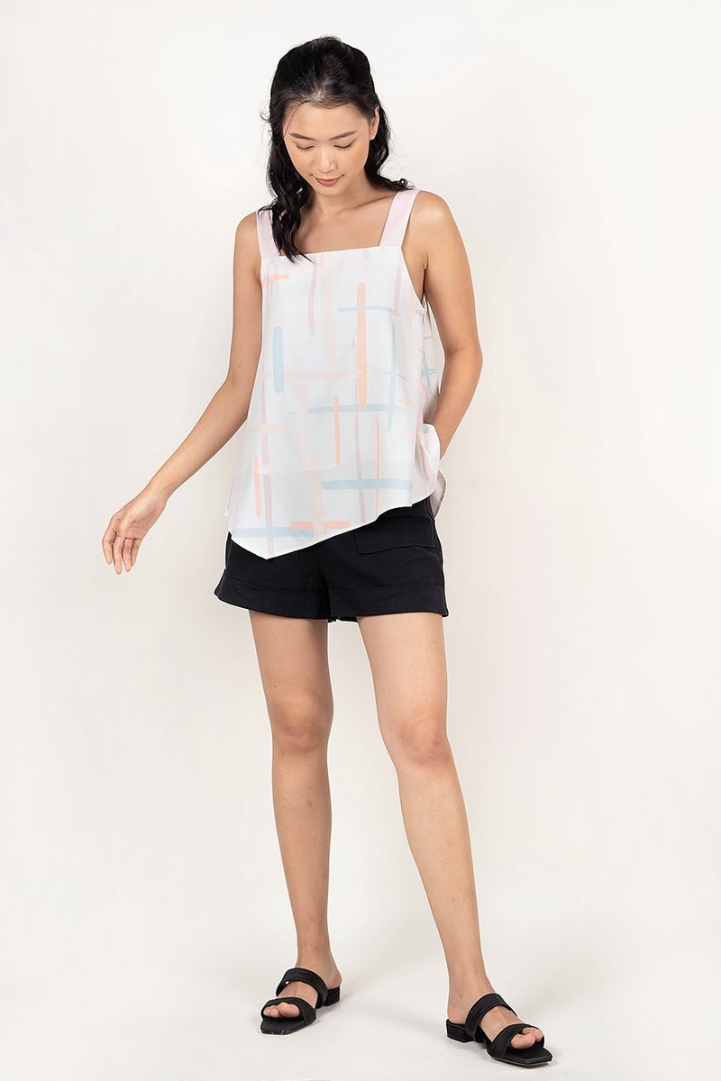 Lattice Asymmetrical Top - 女上衣/長袖上衣 - 聚酯纖維 多色
