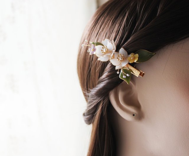 夏至の花 温かみのある色の植物の花ヘアピン手作りブロンズ樹脂ヘアアクセサリー ヘアピン ショップ Olistudio ヘアアクセサリー Pinkoi