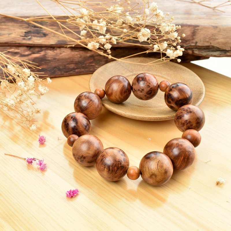 CYPRESS Xiao Nan tumor wood bracelet - Bracelets - Wood Brown