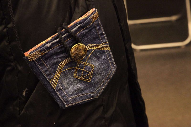 Childlike cowboy pouch - กระเป๋าแมสเซนเจอร์ - ผ้าฝ้าย/ผ้าลินิน สีน้ำเงิน