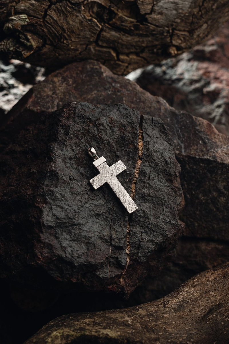 Muonionalusta Meteorite Cross pendant - Necklaces - Other Materials 