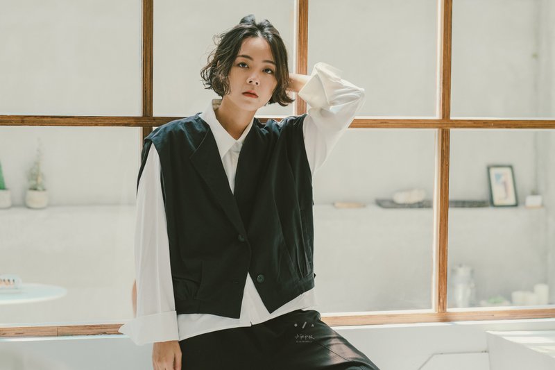 拍派大翻領西服開襟背心 - 2色-絕美冷黑 - 女西裝外套 - 棉．麻 黑色