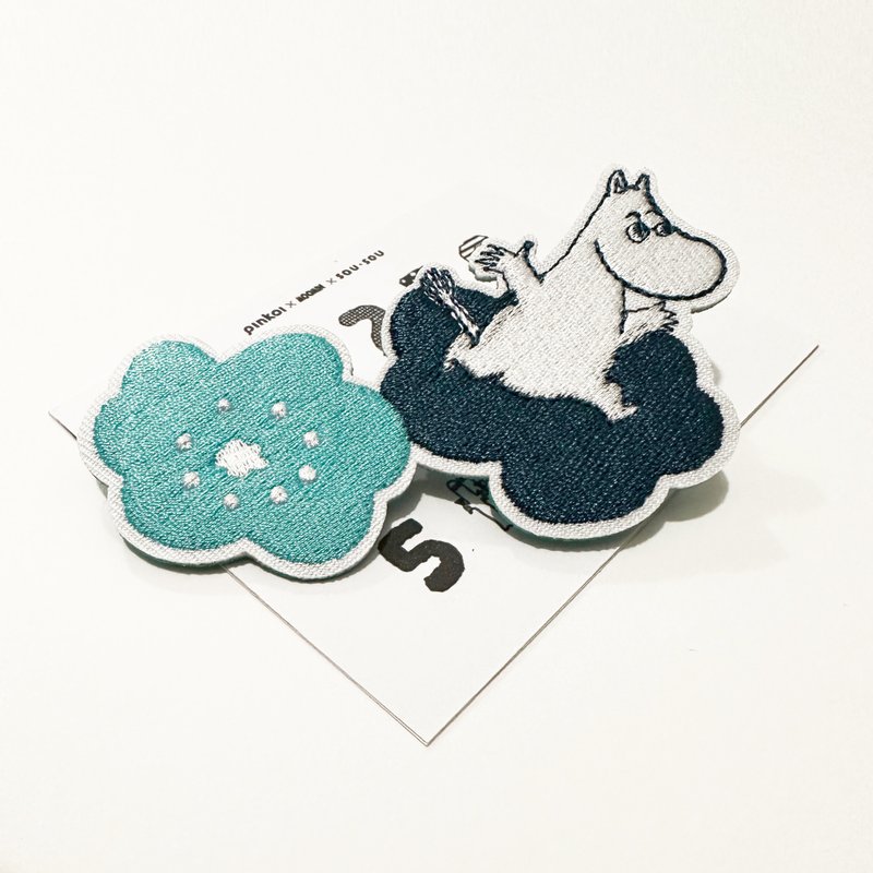 【Pinkoi x Moomin x SOU・SOU】Embroidered Pin - Moomin (C) - เข็มกลัด - งานปัก 