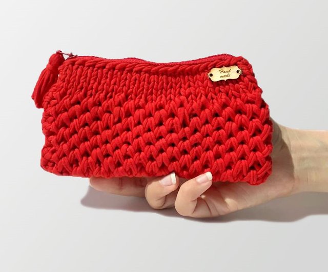 Red crochet cosmetic bag Boho knitted makeup organizer Travel zipper pouch  bag - Shop KatitoBags Toiletry Bags & Pouches - Pinkoi