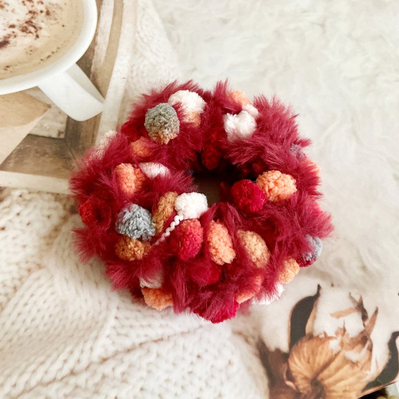 Hand-knitted scrunchie/donut scrunchie, woolen hair ties, hair bundles, hair accessories, pig intestine rings - Hair Accessories - Other Materials Red