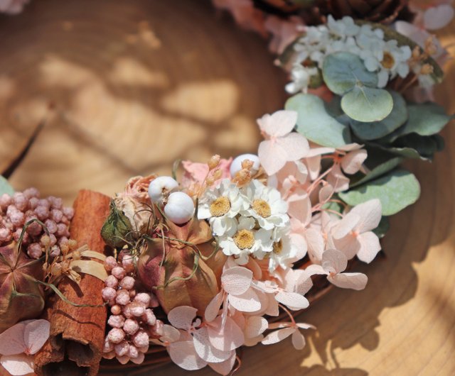 DIY Dried Flower Wreath Kit- Pinks