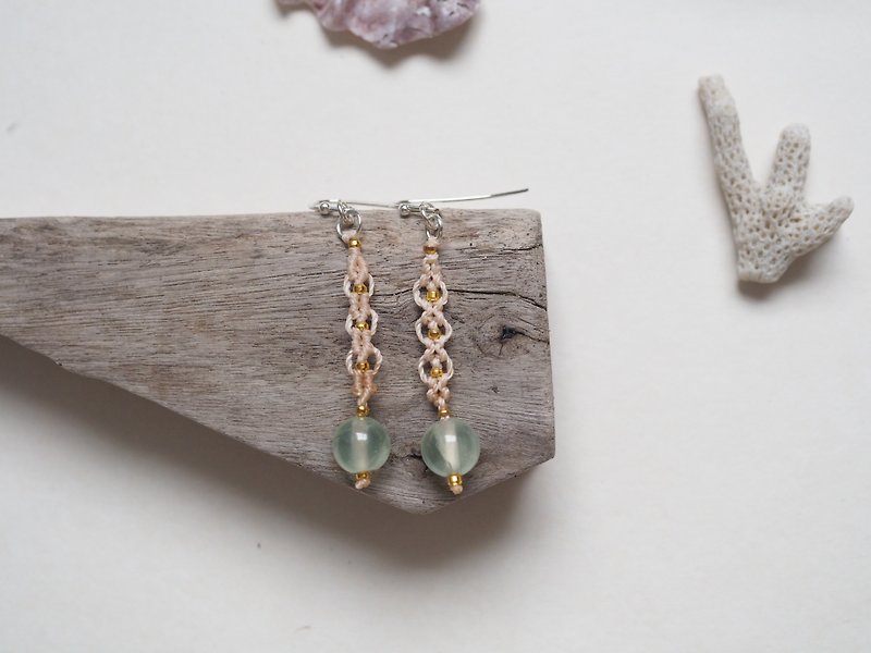 Prehnite macrame earrings │Light peach  - Earrings & Clip-ons - Semi-Precious Stones 