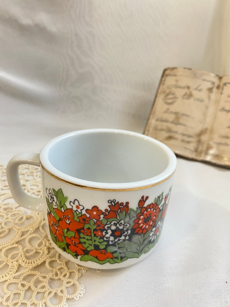 【好日戀物】台灣之光大同典雅橘色花卉陶瓷茶杯 - 茶壺/茶杯/茶具 - 瓷 白色