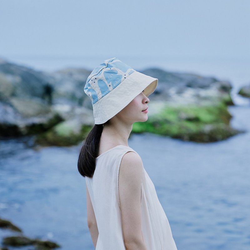 遮陽漁夫帽(有機棉)/大地旅人/迷途霧藍 - 帽子 - 棉．麻 藍色