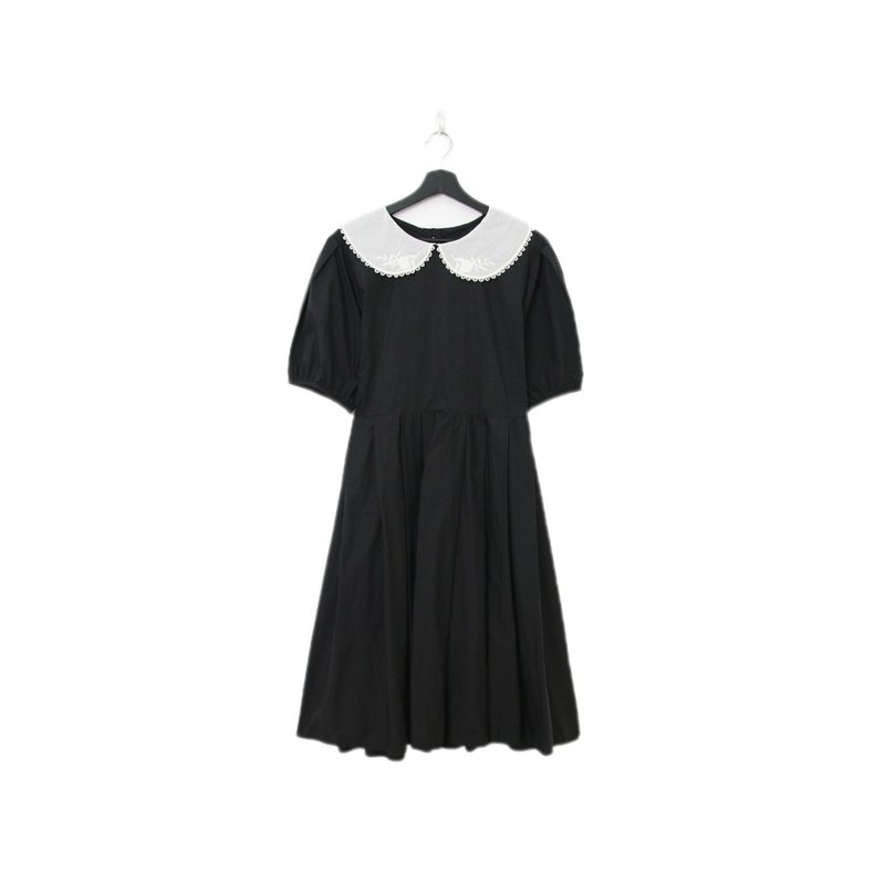 Back to Green-復古長洋裝 荷葉領 黑白色 Ls-09//vintage dress - 洋裝/連身裙 - 棉．麻 