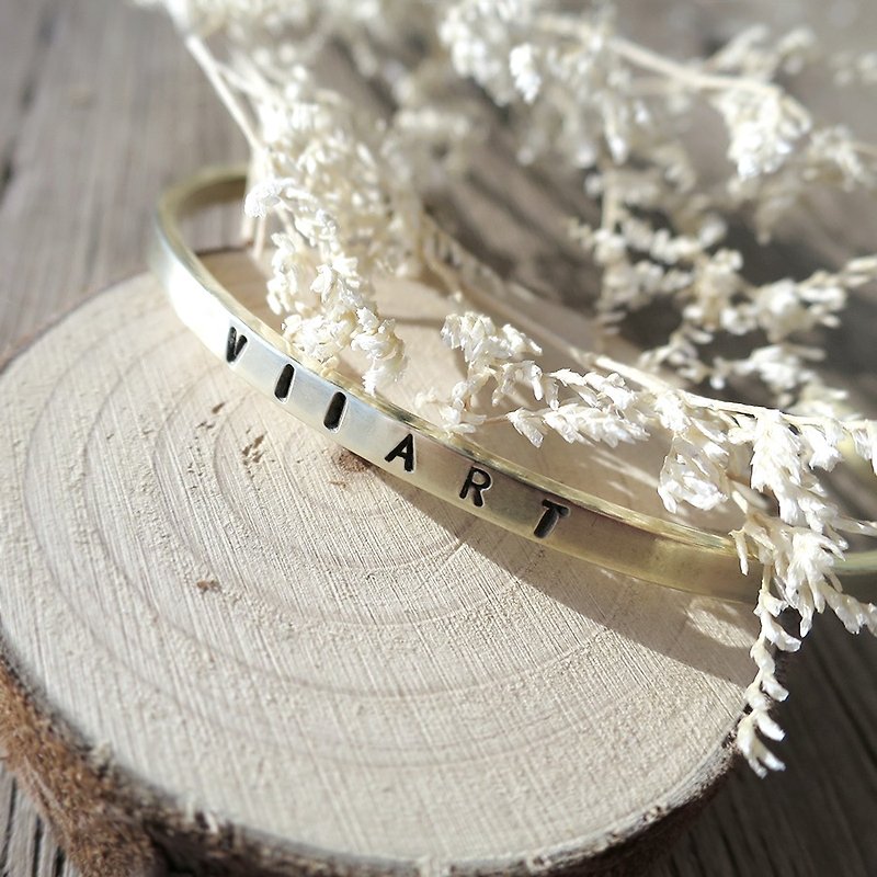 VIIART. Additional purchases-Customized 2mm hand-knocked lettering and lettering-Bracelet body not included - Bracelets - Other Metals Gold