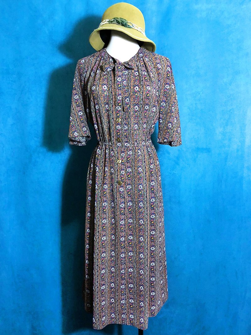 Flower short-sleeved vintage dress / brought back to VINTAGE abroad - ชุดเดรส - เส้นใยสังเคราะห์ หลากหลายสี