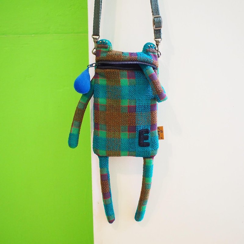 E*group Awa saliva bag green plaid iphone series can be loaded with mobile phone bags - Other - Cotton & Hemp Green
