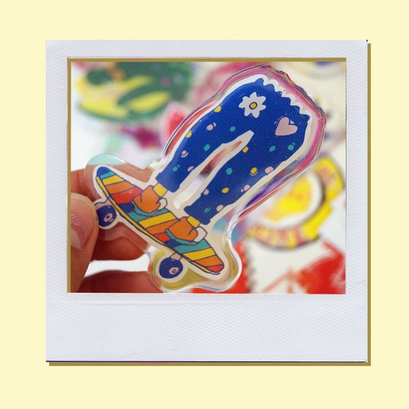 Keychain & Brooch "Skate" - Brooches - Acrylic 