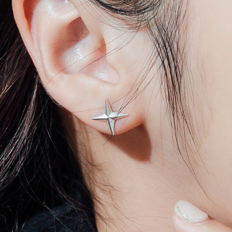 Xing Yuan stellate cross Silver earrings large mass - ต่างหู - เงิน สีเงิน