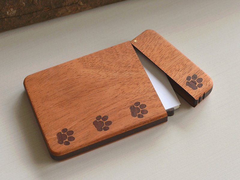 Wooden business card holder / mahogany / Footprints - 名片夾/名片盒 - 木頭 