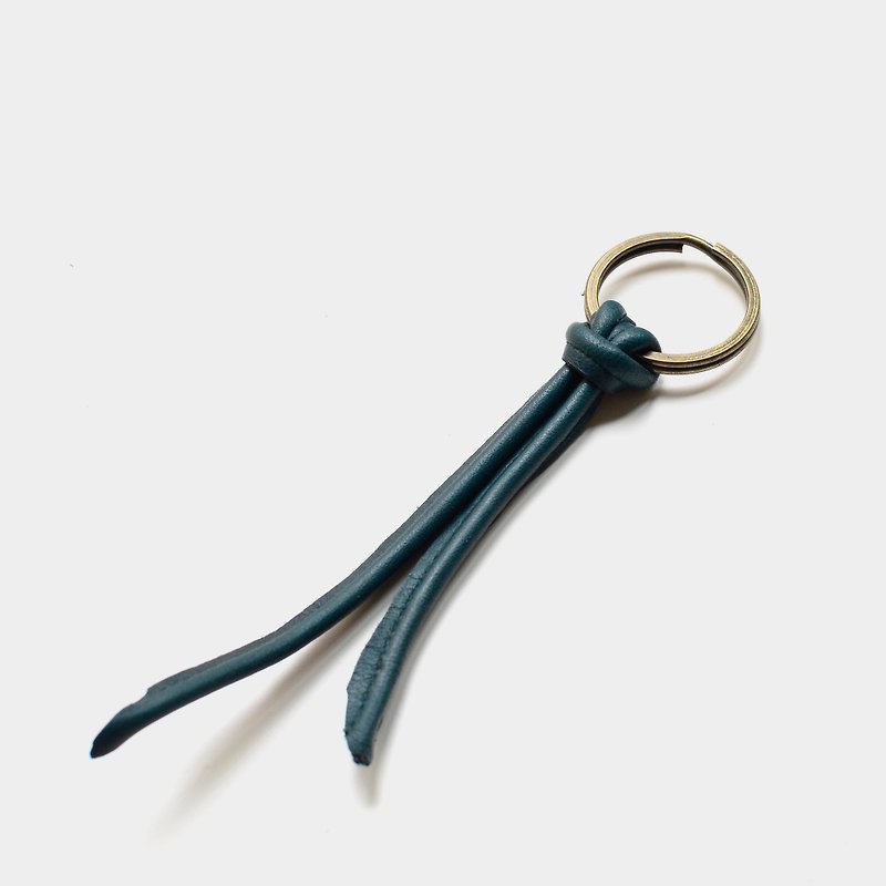 [Forest in the home path] leather key ring leather key ornaments gift - ที่ห้อยกุญแจ - หนังแท้ สีเขียว
