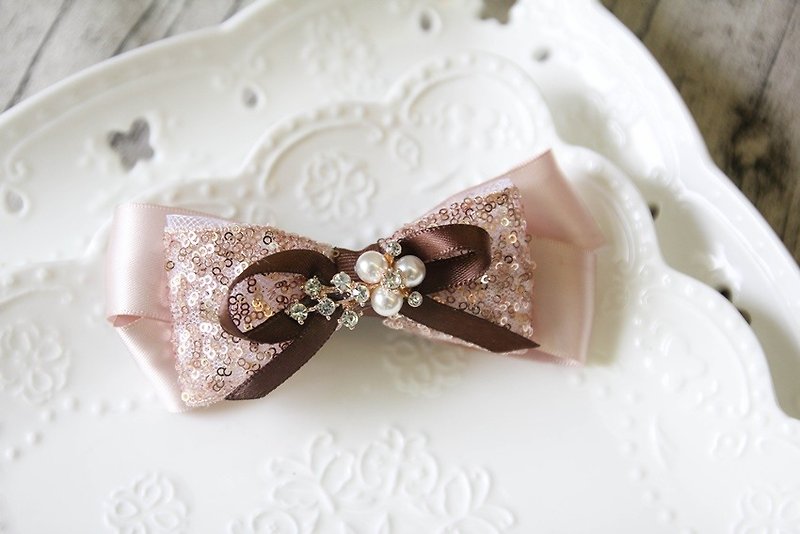 Limited hand sparkling pink lotus beauty bow clip France - เครื่องประดับผม - ผ้าฝ้าย/ผ้าลินิน สึชมพู