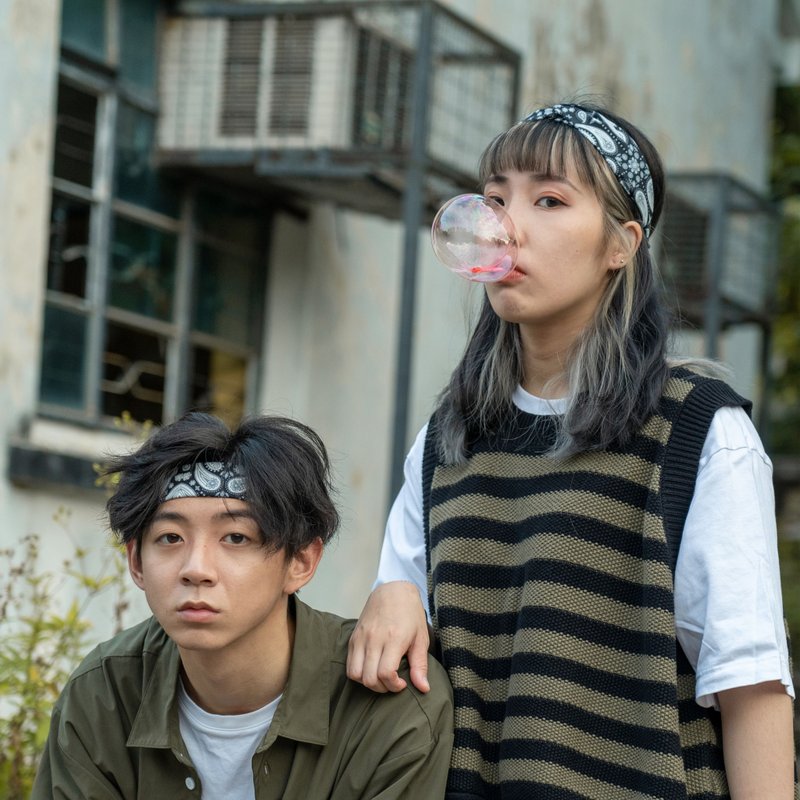 手工髮帶 / 情侶禮物套裝 / 炭黑腰花 / 漫遊宇宙 / 腰果花紋 - 髮圈/髮夾 - 棉．麻 黑色
