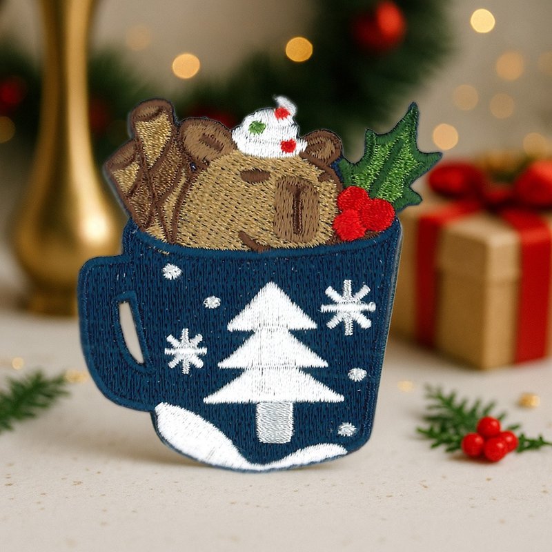 【可可水豚刺繡貼紙 | 暖冬可可杯 | 可直接貼】 - 貼紙 - 繡線 