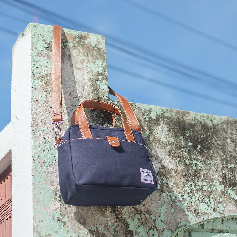 Mini bag - กรมท่า - กระเป๋าแมสเซนเจอร์ - ผ้าฝ้าย/ผ้าลินิน สีน้ำเงิน