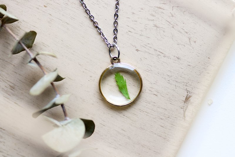 Fern – Necklace bright 14 mm. - สร้อยคอ - พืช/ดอกไม้ สีเขียว