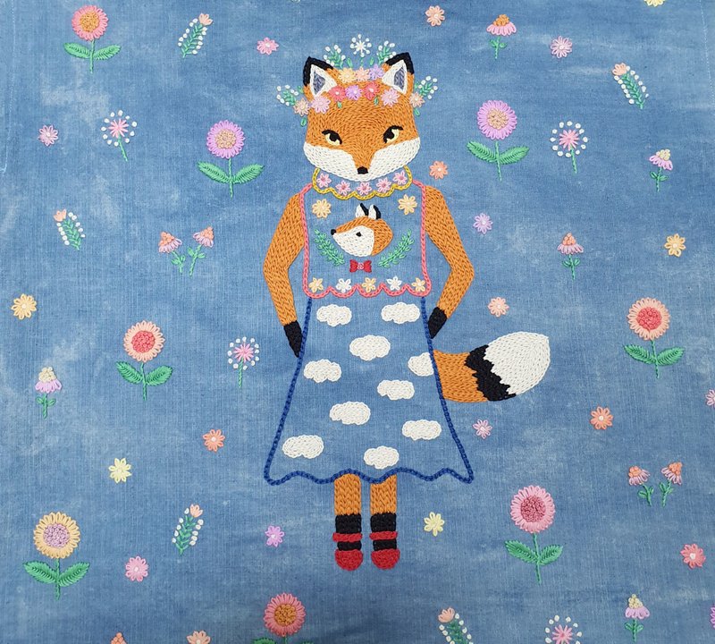 手工刺繡上衣、棉織物、天然染料、花、狐狸、兔 - 女上衣/長袖上衣 - 繡線 藍色