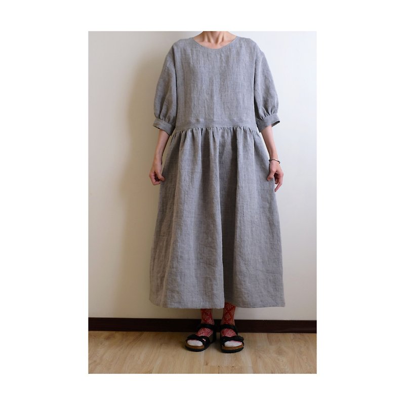 Daily hand made clothes, walking garden, frost blue, seven points, fluffy sleeves, long dress, washed linen - One Piece Dresses - Cotton & Hemp Blue