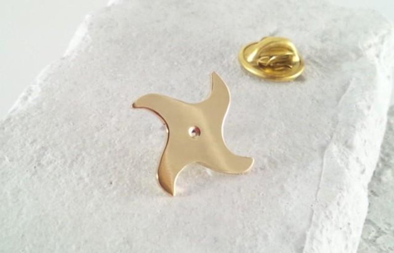 Shuriken Swastika Brass Pin Badge 1 - Brooches - Other Metals Gold