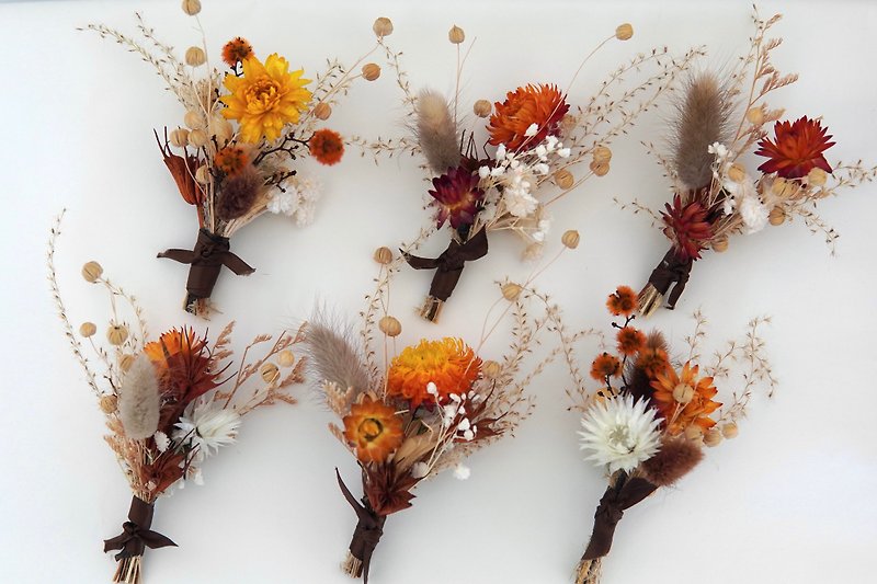 dry corsage - ช่อดอกไม้แห้ง - พืช/ดอกไม้ สีนำ้ตาล