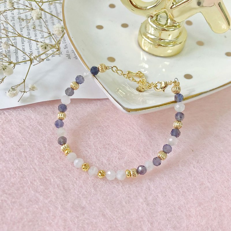 starcut crystal bracelet Moonstone Crystal  For Love