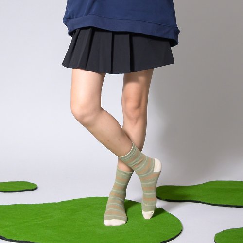 VOLA維菈文創 百搭翻玩色彩 台灣製 撞色 條紋 穿搭襪 中筒襪 長襪 女襪 綠色