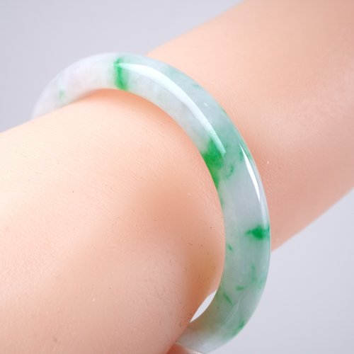 瓔珞珠寶盒 E.L.Jewelry Box 飄綠花翡翠貴妃鐲手鐲 | 17.5圍 | 天然緬甸玉翡翠A貨 | 送禮