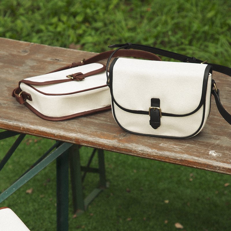 【From Seoul】 Bridle bag 3colors (vegetable leather cross bag) - Handbags & Totes - Genuine Leather 