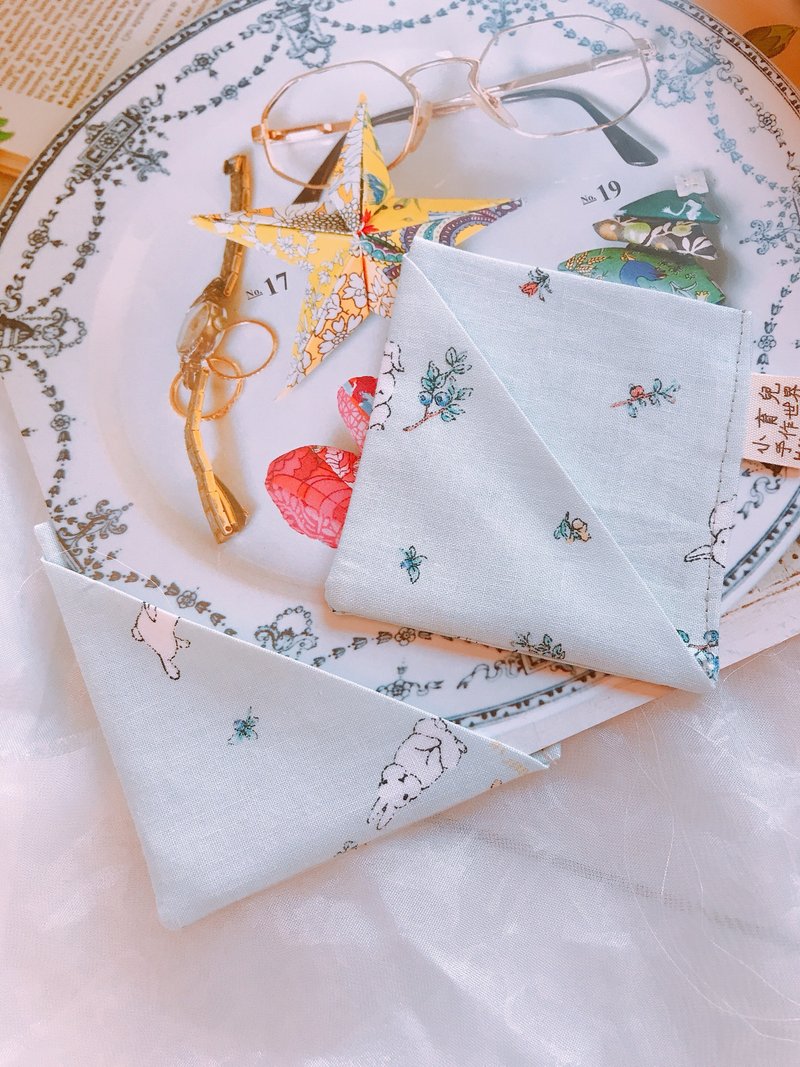 しおり/布しおり/本の角度-うさぎ淡いグリーン - しおり・ブックマーカー - コットン・麻 グリーン