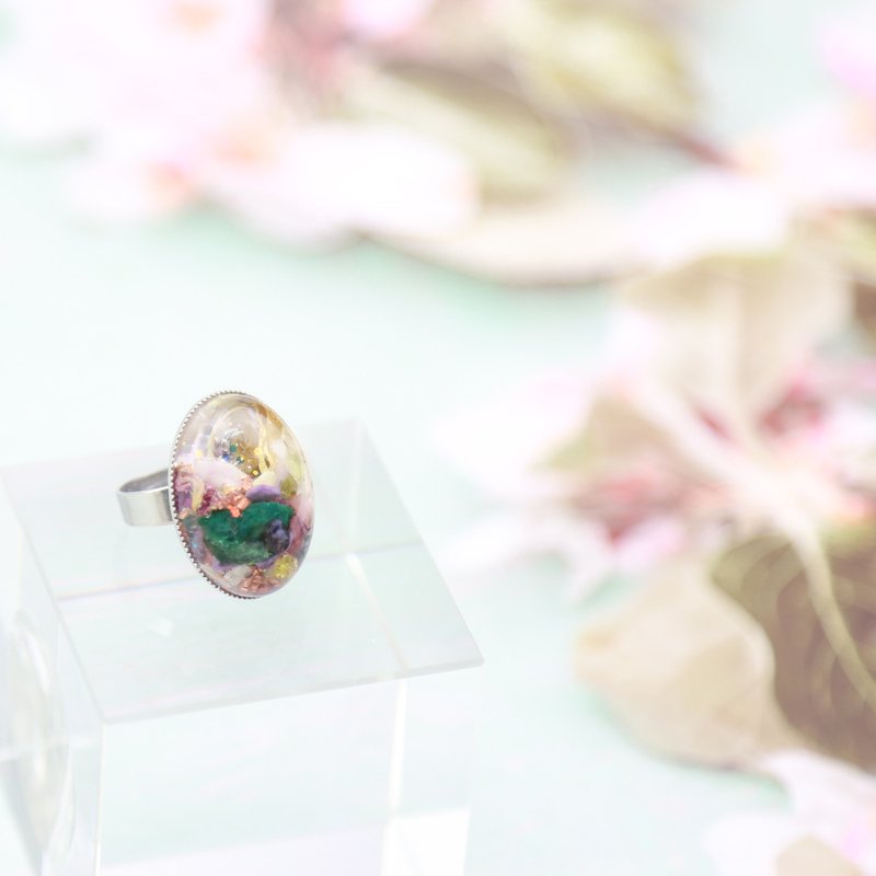奧剛能量戒(18mmx25mm)  -粉晶,鉻雲母,橄欖石與白水晶 - 戒指 - 樹脂 綠色