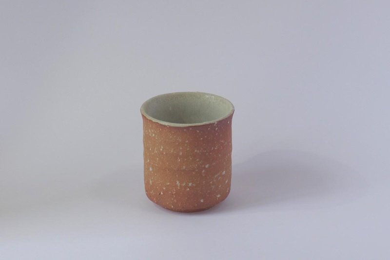 湯呑（緋色釉A） - マグカップ - 陶器 