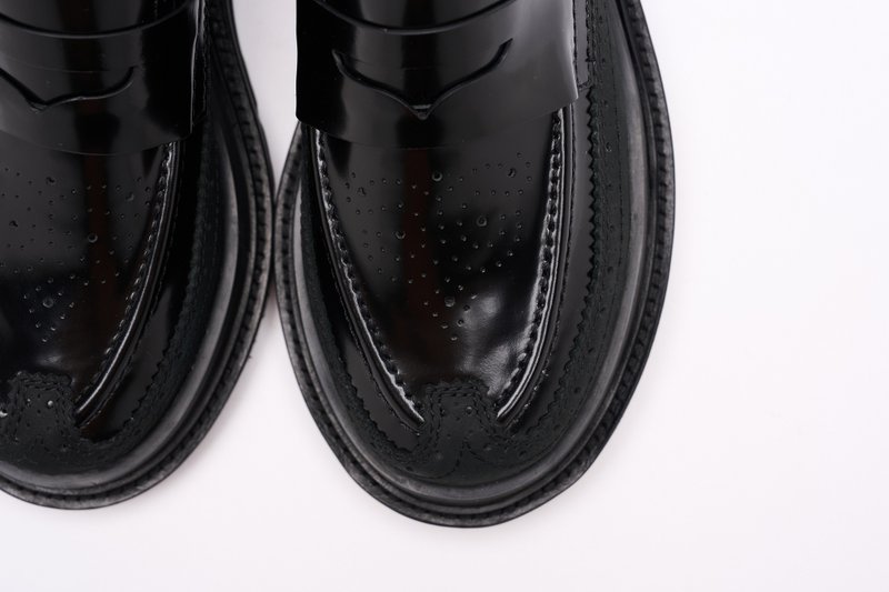 VATIC PENNY LOAFER BROGUE POLISHED BLACK Carved casual loafers - Men's Oxford Shoes - Genuine Leather Black