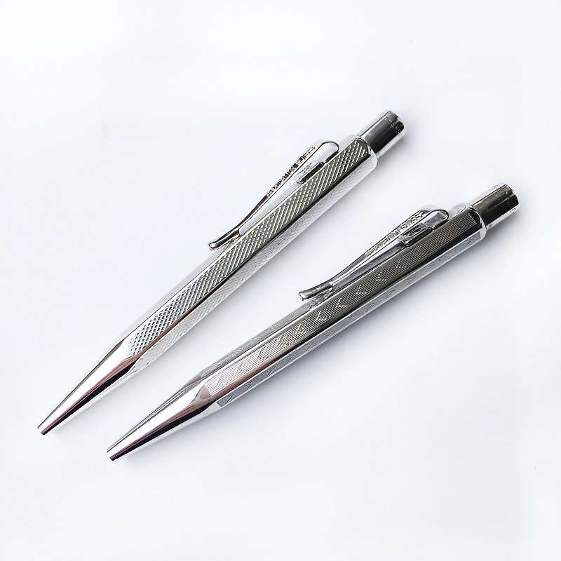 CARAN d&#39;ACHE XS retro grain ball pen | Swiss elastic pen holder
