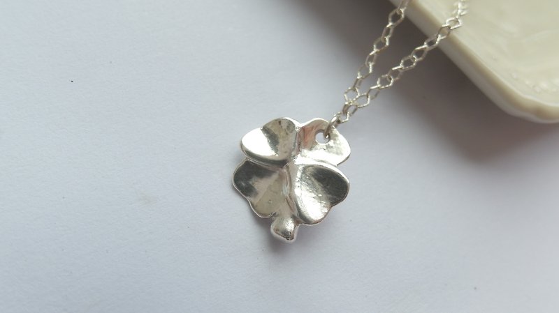 Lucky Grass Sterling Silver Necklace - Necklaces - Other Materials Silver