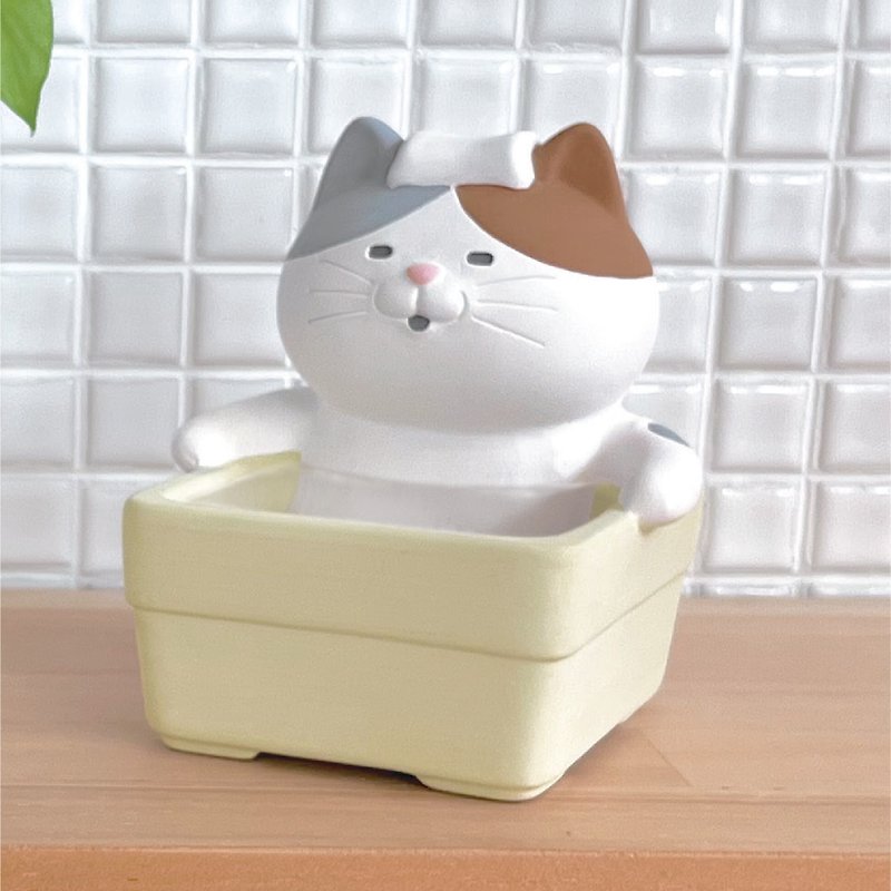 Japan Decole Natural Vaporization Humidifier - Moisturize the tricolor cat in the bath - Items for Display - Pottery White
