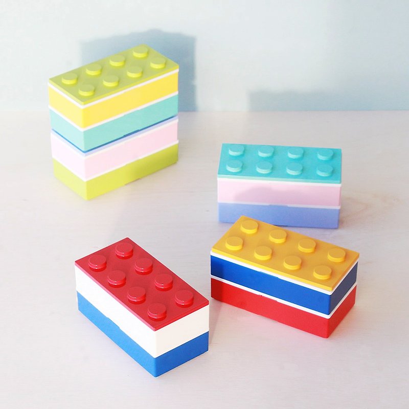 Trio Coloured Block Lunchbox 480ml Lunch Container Kids Bento Bentobox Japan - กล่องข้าว - พลาสติก สีแดง