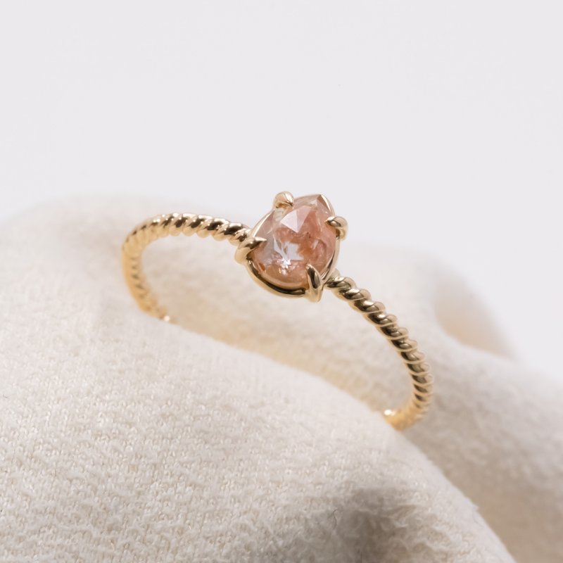 Candy Pink Diamond Ring - แหวนทั่วไป - เพชร สึชมพู