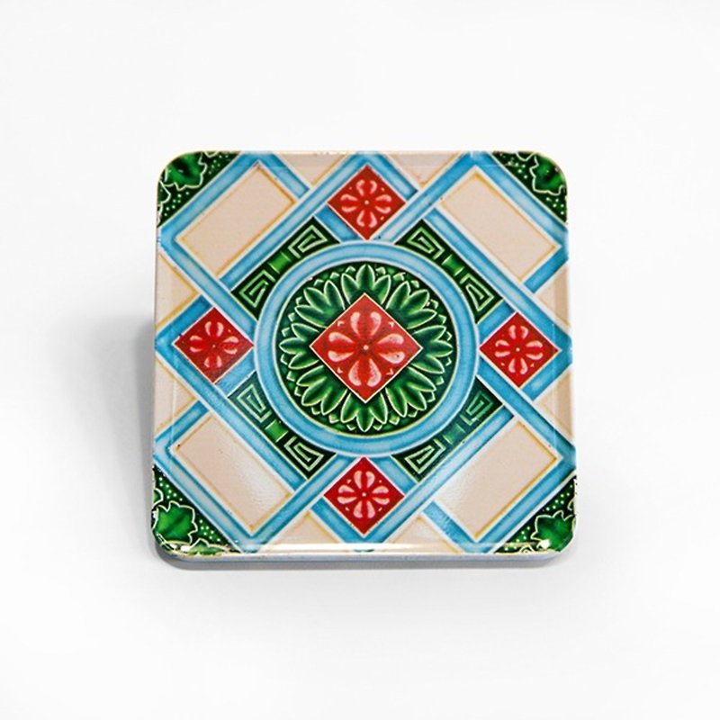 Checkered flower Taiwan impression [old tile magnet coaster] - ที่รองแก้ว - โลหะ สีเขียว