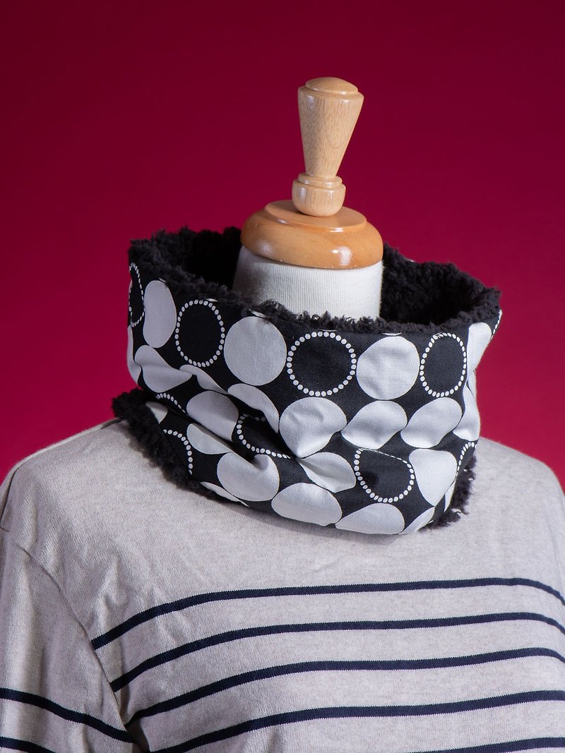 [来下五子棋]Neck circumference #颈暖暖套#围巾#寒流#可爱#Christmas exchange gift - Scarves - Cotton & Hemp Black